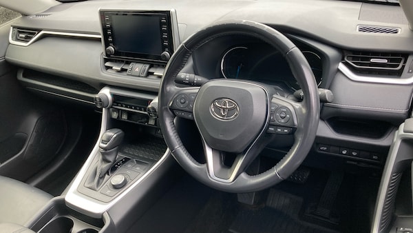 Used Toyota RAV4 2020 for sale - 76263164: Photo 11