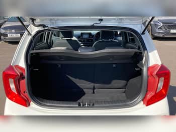 Used Kia Picanto 2018 for sale - 79637980: Photo