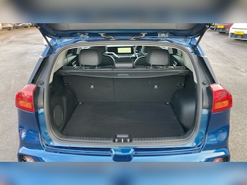 Used Kia Niro 2021 for sale - 77516324: Photo