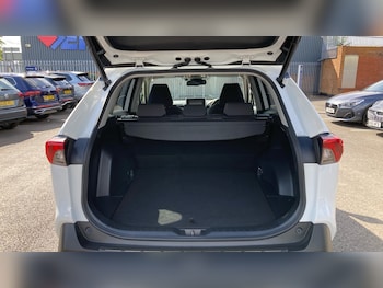 Used Toyota RAV4 2021 for sale - 75821863: Photo