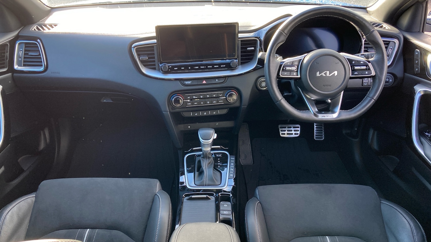 Used Kia XCeed 2025 for sale - 76393936: Photo 10