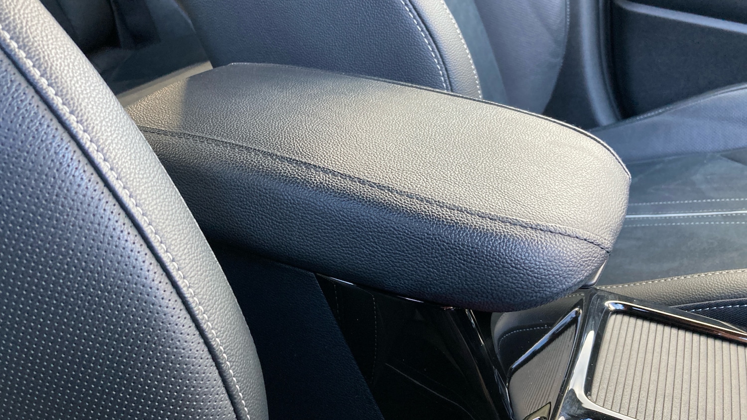 Used Kia XCeed 2025 for sale - 76393936: Photo 26