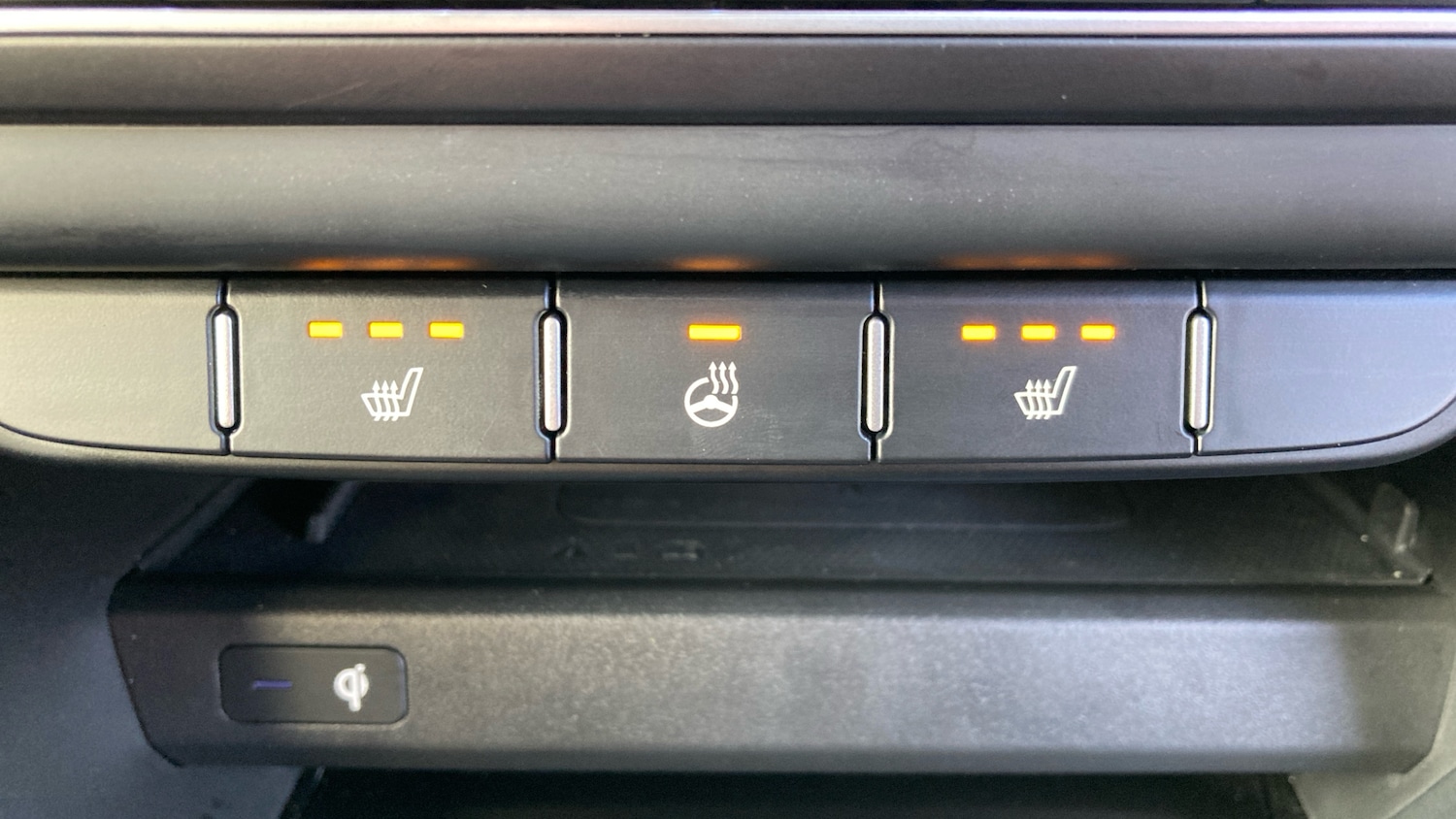 Used Kia XCeed 2025 for sale - 76393936: Photo 32