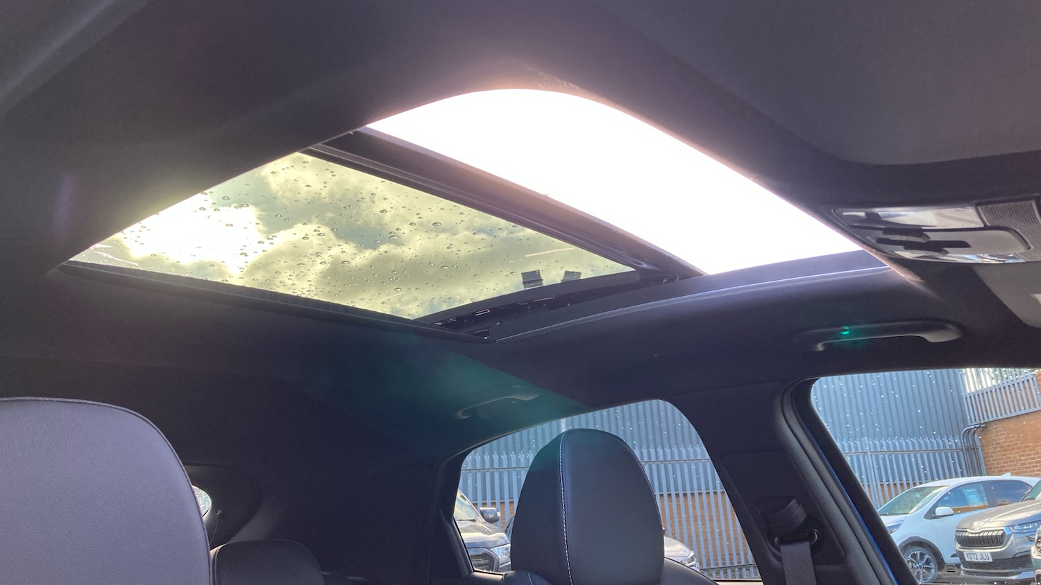 Used Kia XCeed 2025 for sale - 76393936: Photo 42