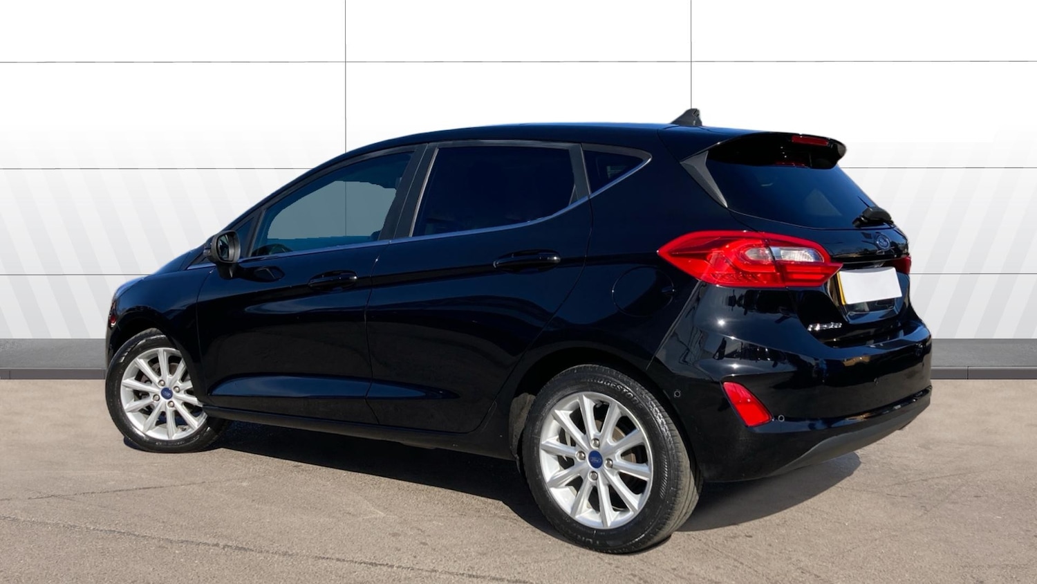 Used Ford Fiesta 2019 for sale - 77933898: Photo 2