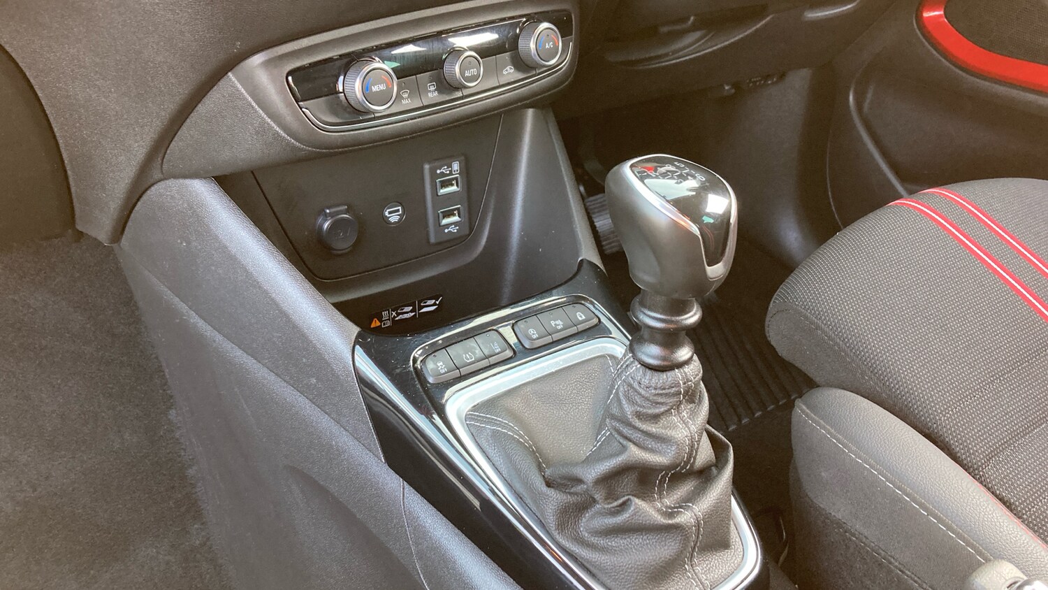 Used Vauxhall Crossland 2023 for sale - 77962157: Photo 13