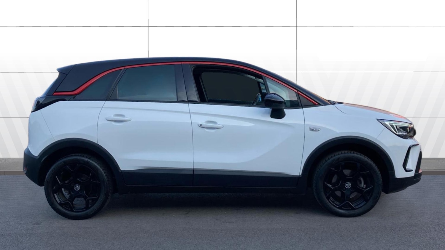 Used Vauxhall Crossland 2023 for sale - 77962157: Photo 5