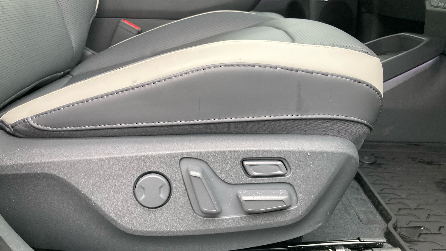 Used Kia EV3 2025 for sale - 77543492: Photo 22