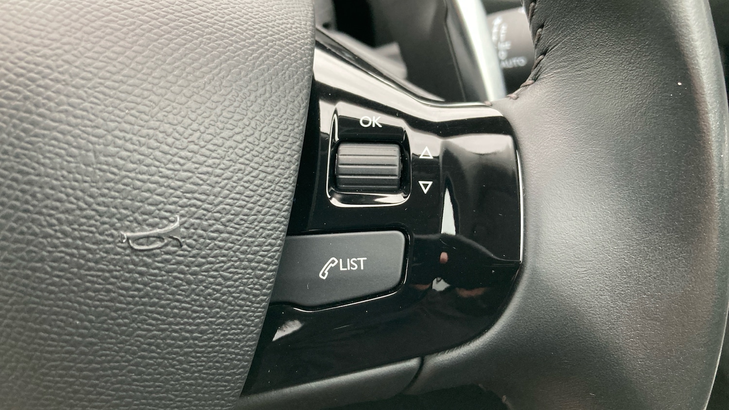 Used Peugeot 308 2021 for sale - 76588542: Photo 38