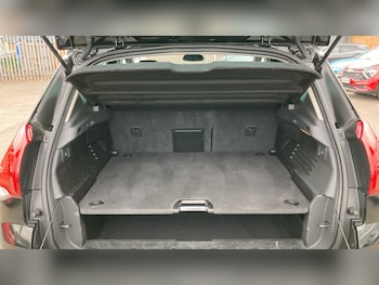 Used Peugeot 3008 2016 for sale - 79311621: Photo