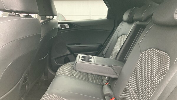 Used Kia XCeed 2025 for sale - 76275892: Photo 16