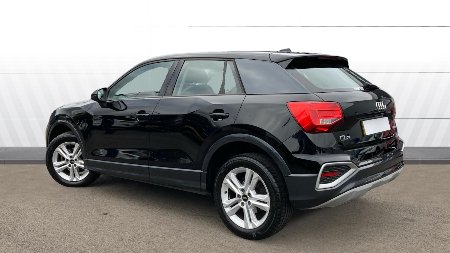 Used Audi Q2 2024 for sale - 76222152: Photo 2