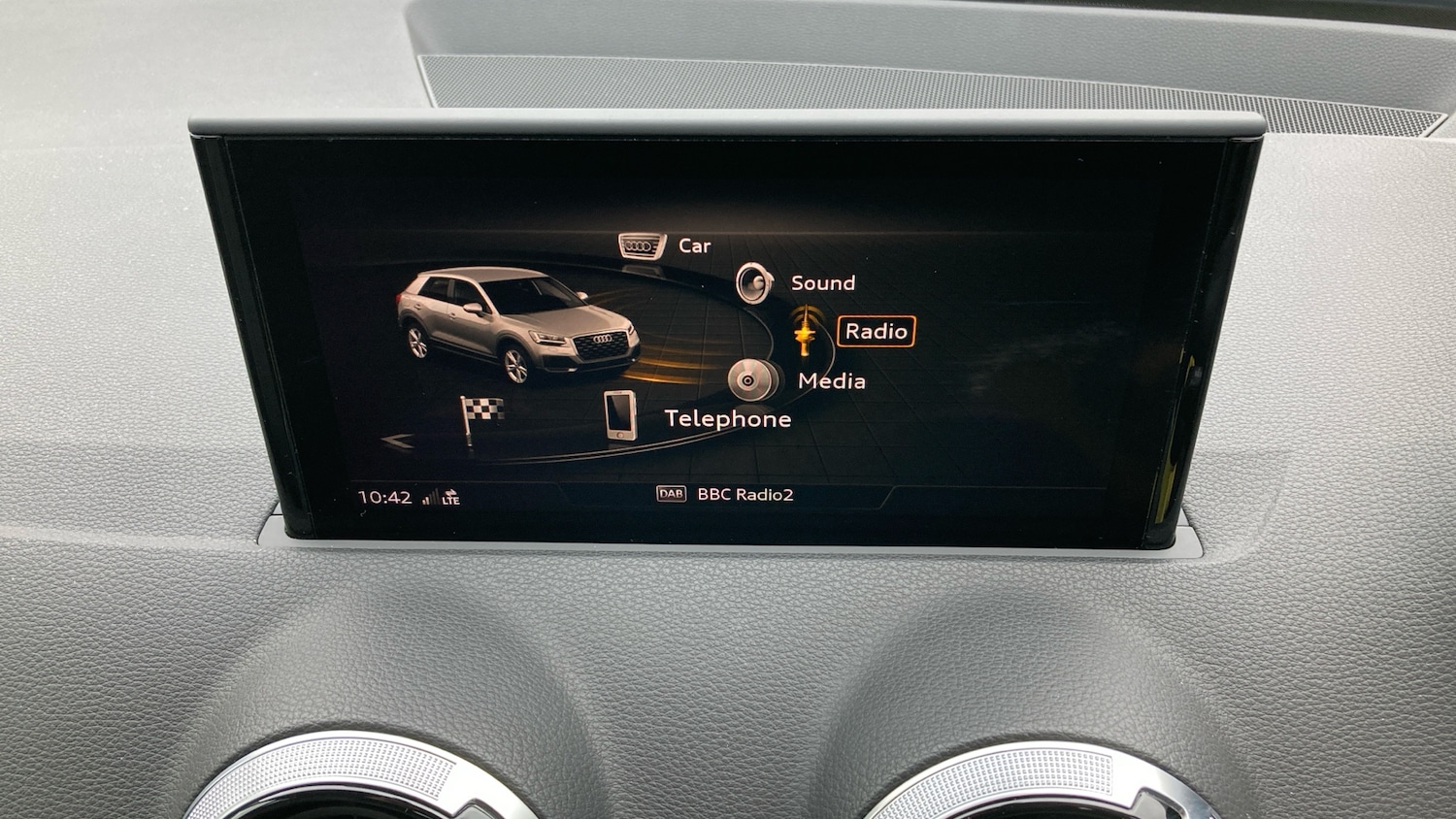 Used Audi Q2 2024 for sale - 76222152: Photo 32