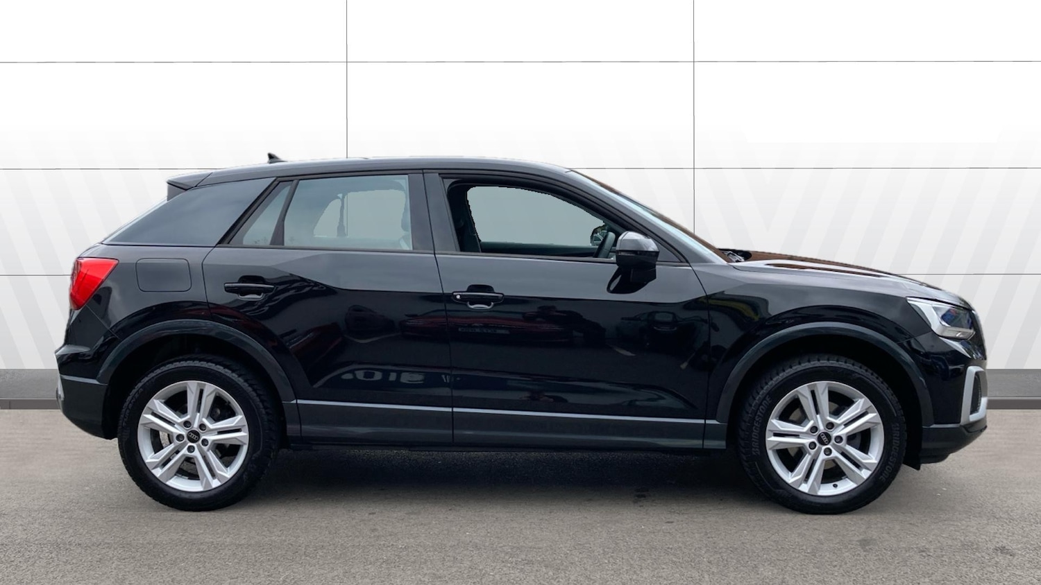 Used Audi Q2 2024 for sale - 76222152: Photo 5