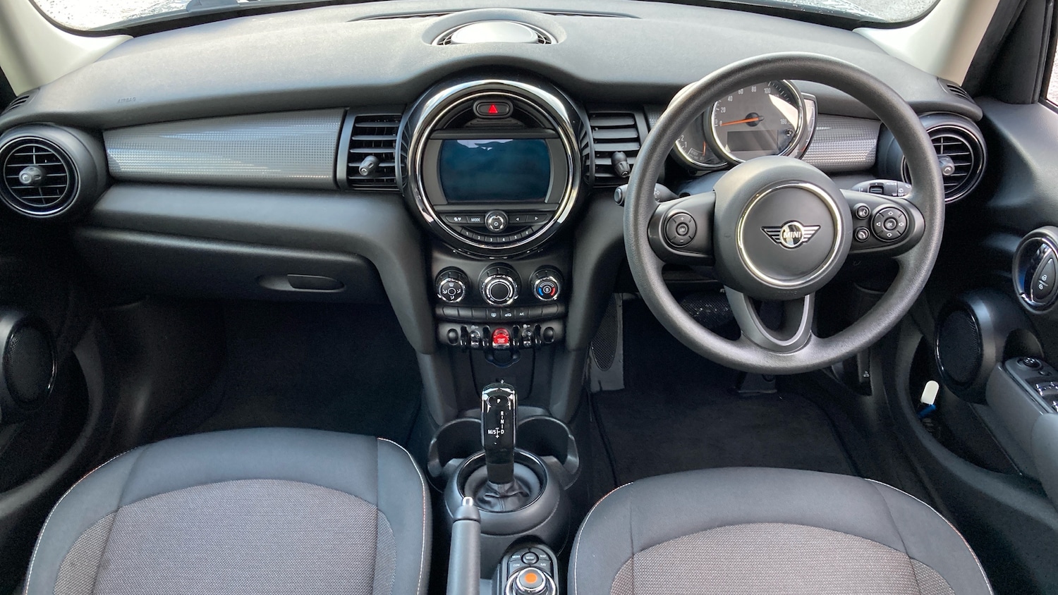 Used MINI Hatch 2020 for sale - 76663613: Photo 10