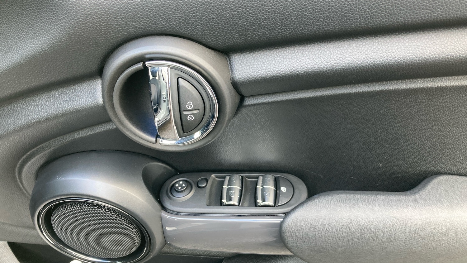 Used MINI Hatch 2020 for sale - 76663613: Photo 23