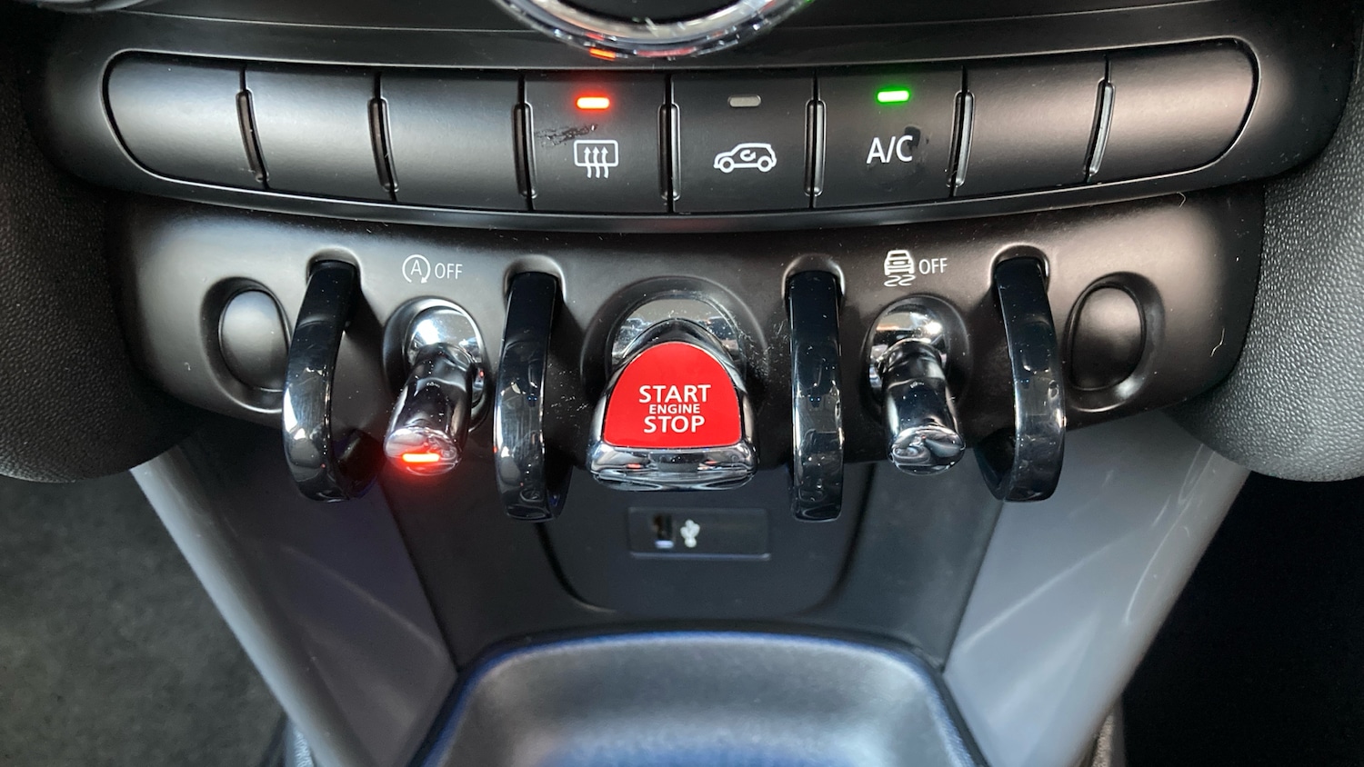 Used MINI Hatch 2020 for sale - 76663613: Photo 27