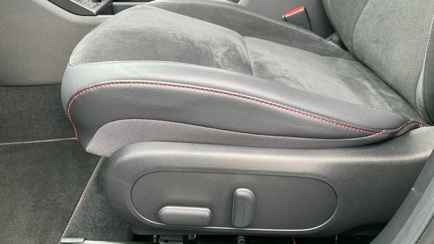 Used Hyundai KONA 2024 for sale - 77462305: Photo 25