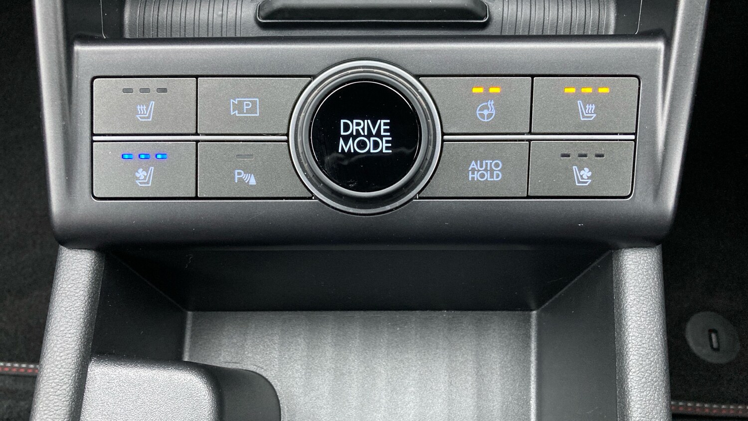 Used Hyundai KONA 2024 for sale - 77462305: Photo 28