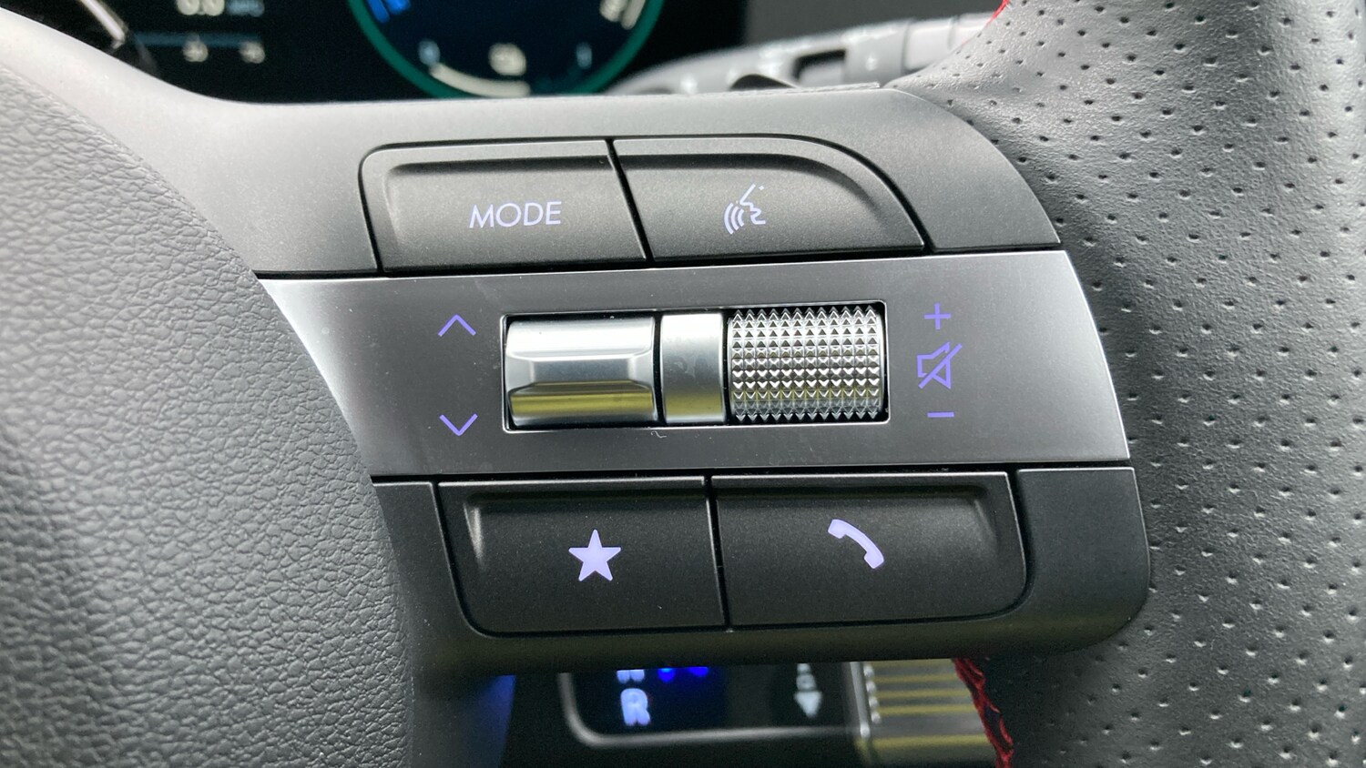 Used Hyundai KONA 2024 for sale - 77462305: Photo 46