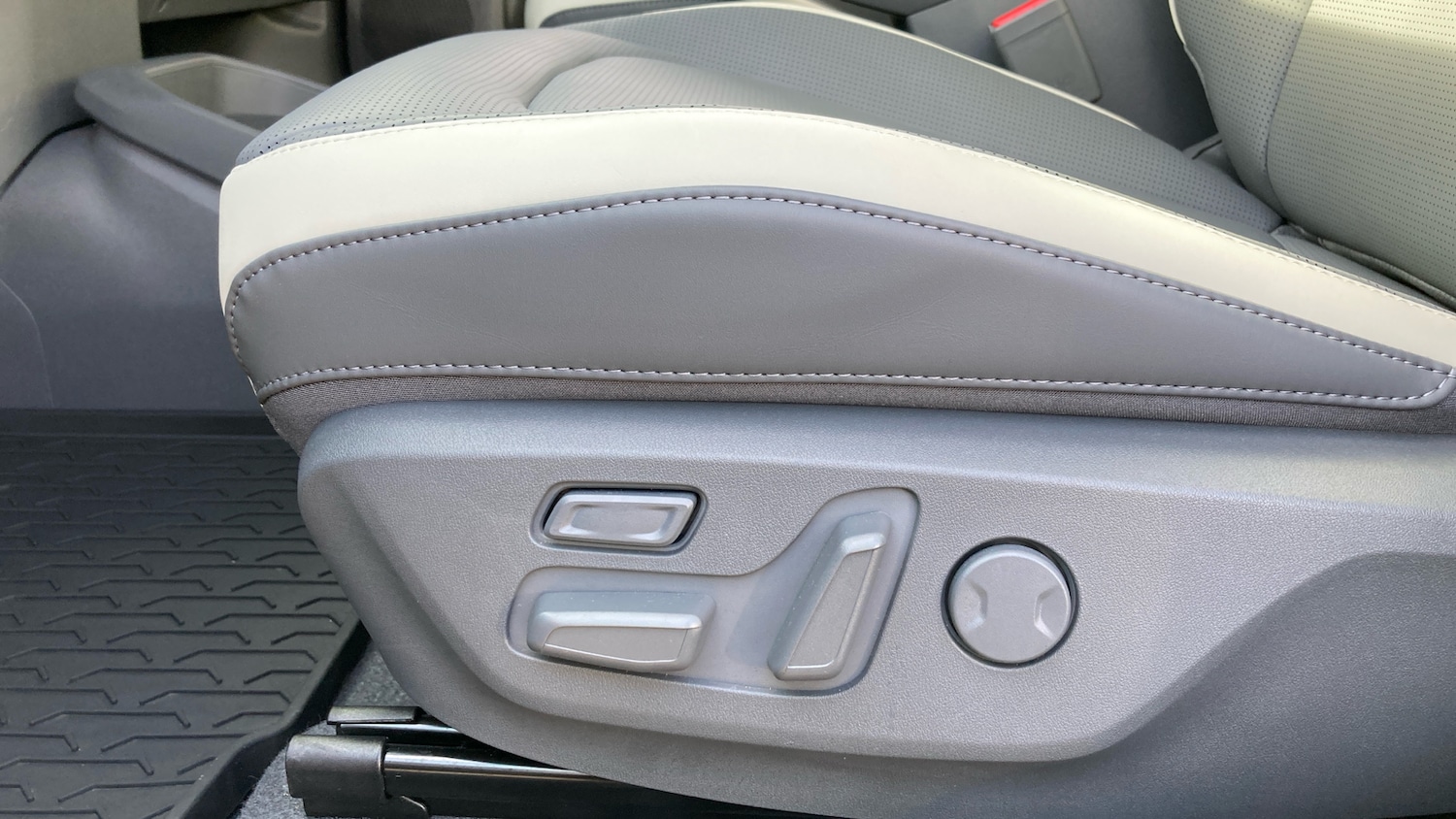 Used Kia EV3 2025 for sale - 76322405: Photo 26