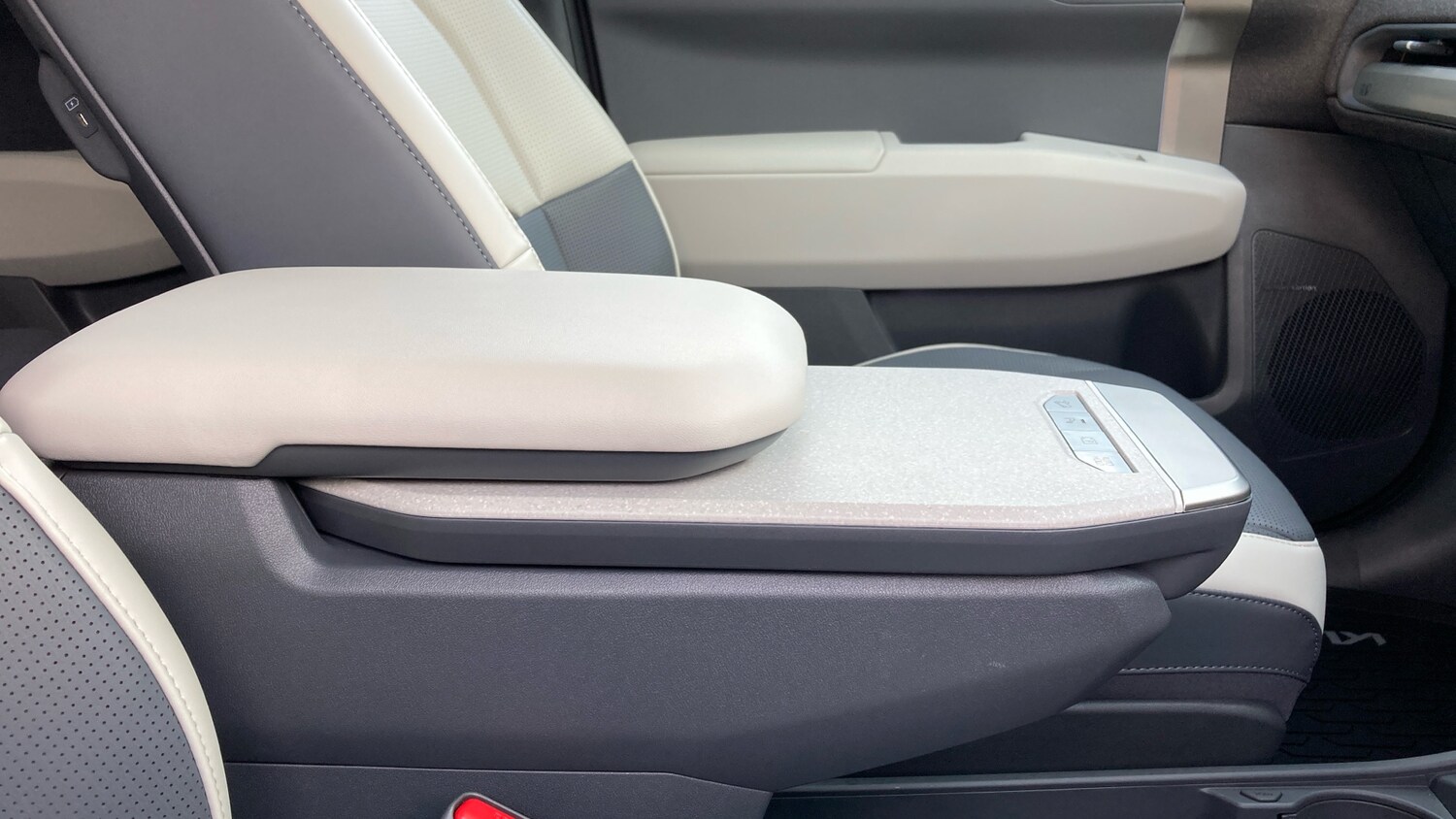 Used Kia EV3 2025 for sale - 76322405: Photo 28