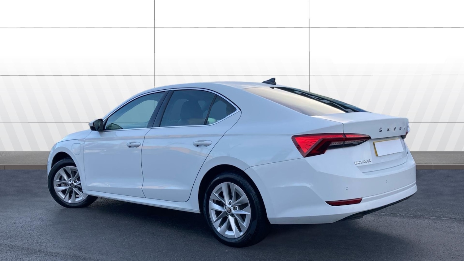 Used Skoda Octavia 2024 for sale - 77300964: Photo 2