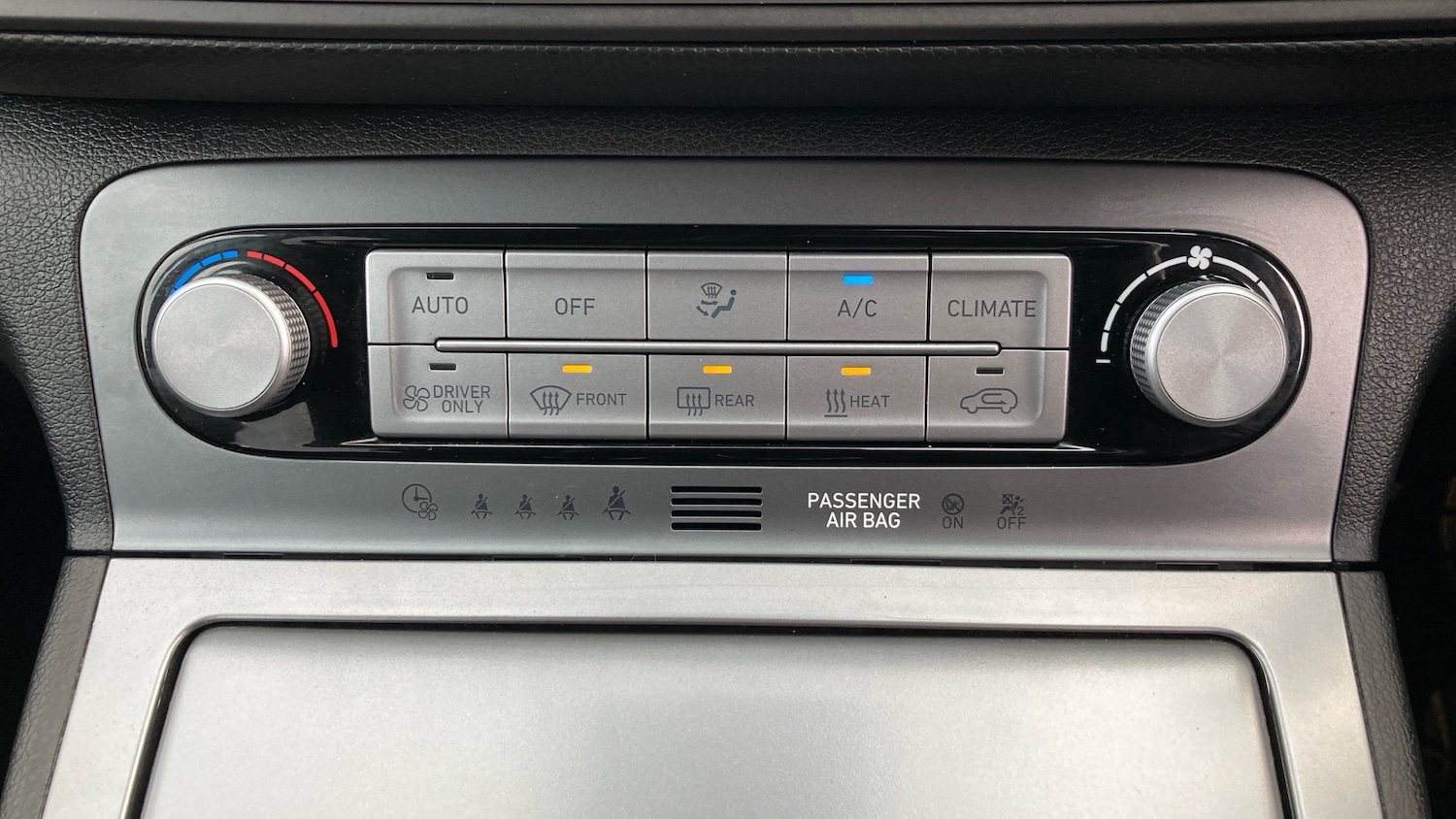 Used Hyundai KONA 2020 for sale - 78067376: Photo 32