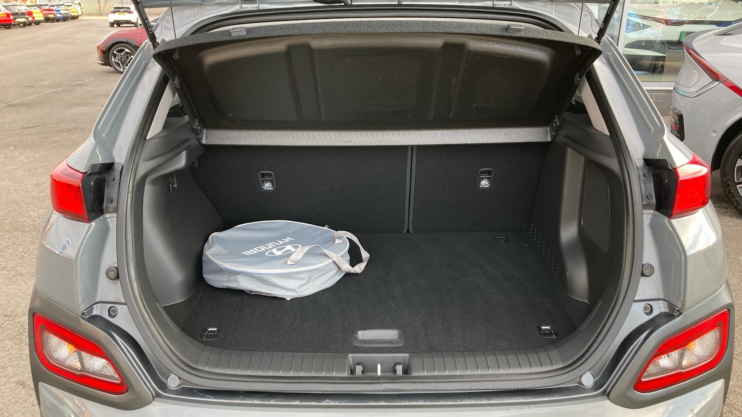 Used Hyundai KONA 2020 for sale - 78067376: Photo 4