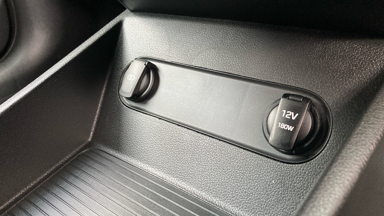 Used Hyundai KONA 2020 for sale - 78067376: Photo 41