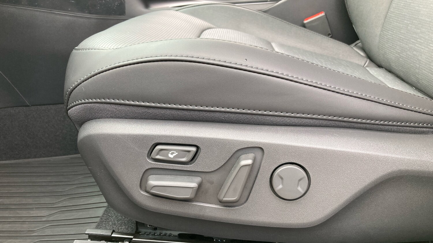 Used Kia Niro 2025 for sale - 76181856: Photo 23