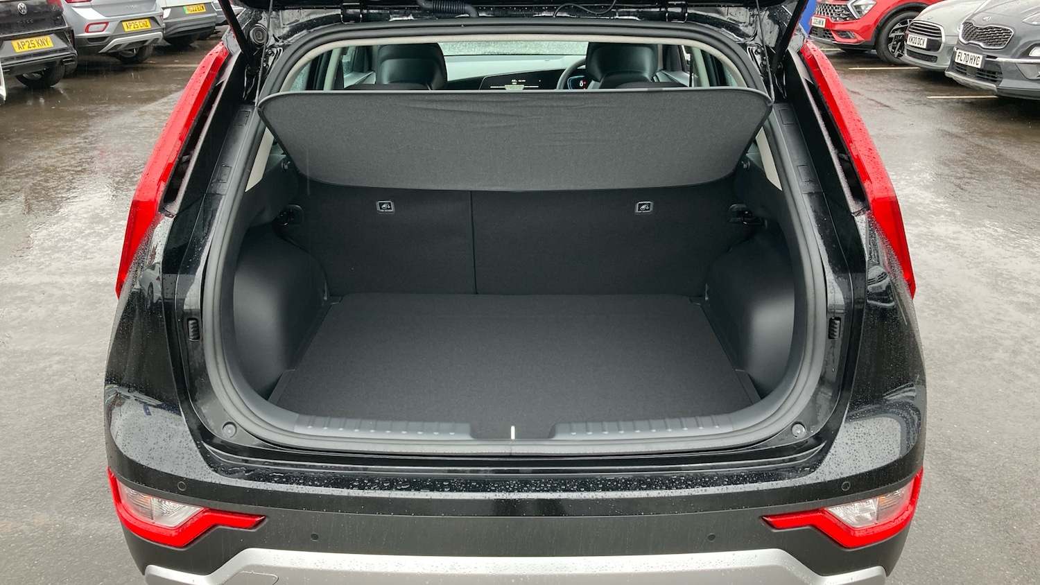 Used Kia Niro 2025 for sale - 76493644: Photo 4