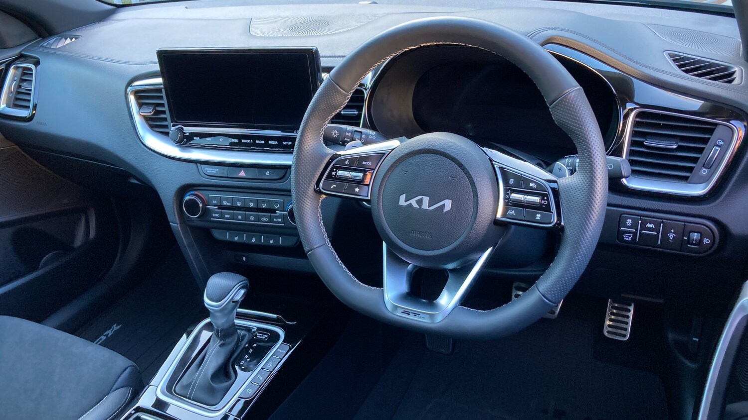 Used Kia XCeed 2025 for sale - 76161809: Photo 11