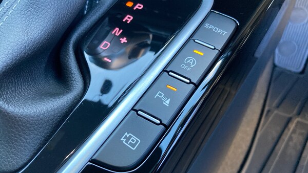 Used Kia XCeed 2025 for sale - 76161809: Photo 28
