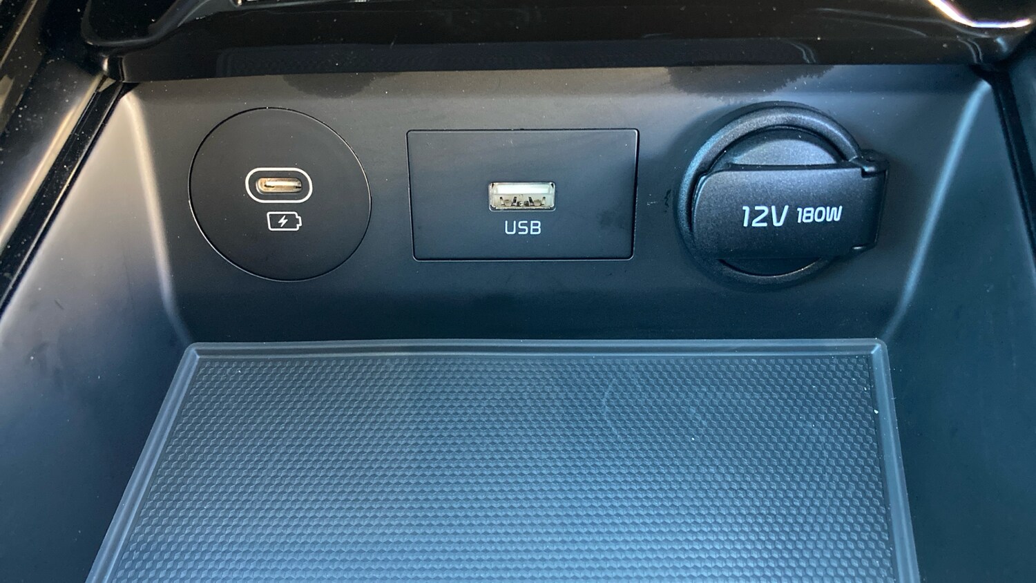 Used Kia XCeed 2025 for sale - 76161809: Photo 29