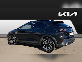 Used Kia XCeed 2025 for sale - 76161809: Photo 2