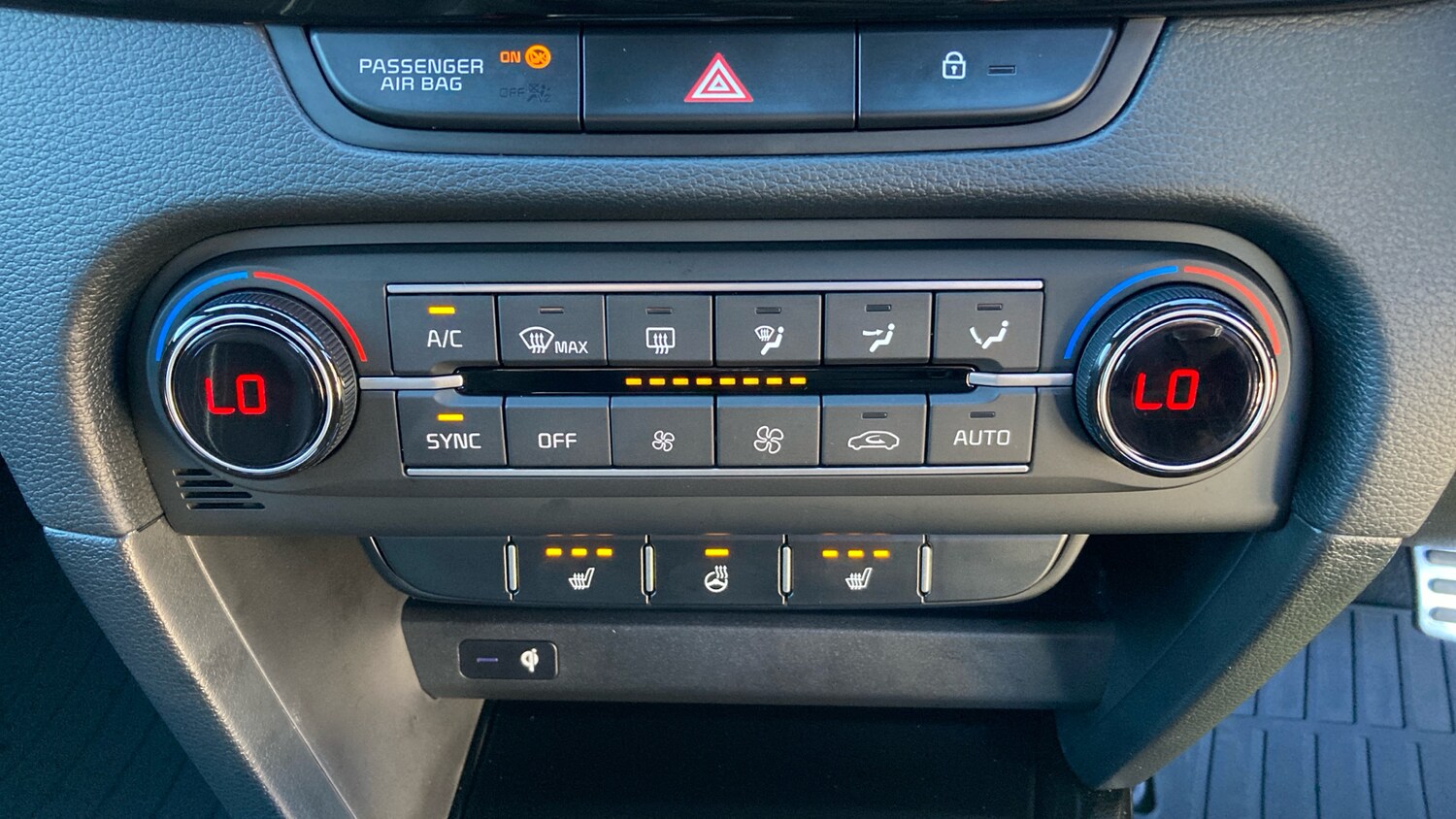 Used Kia XCeed 2025 for sale - 76161809: Photo 32