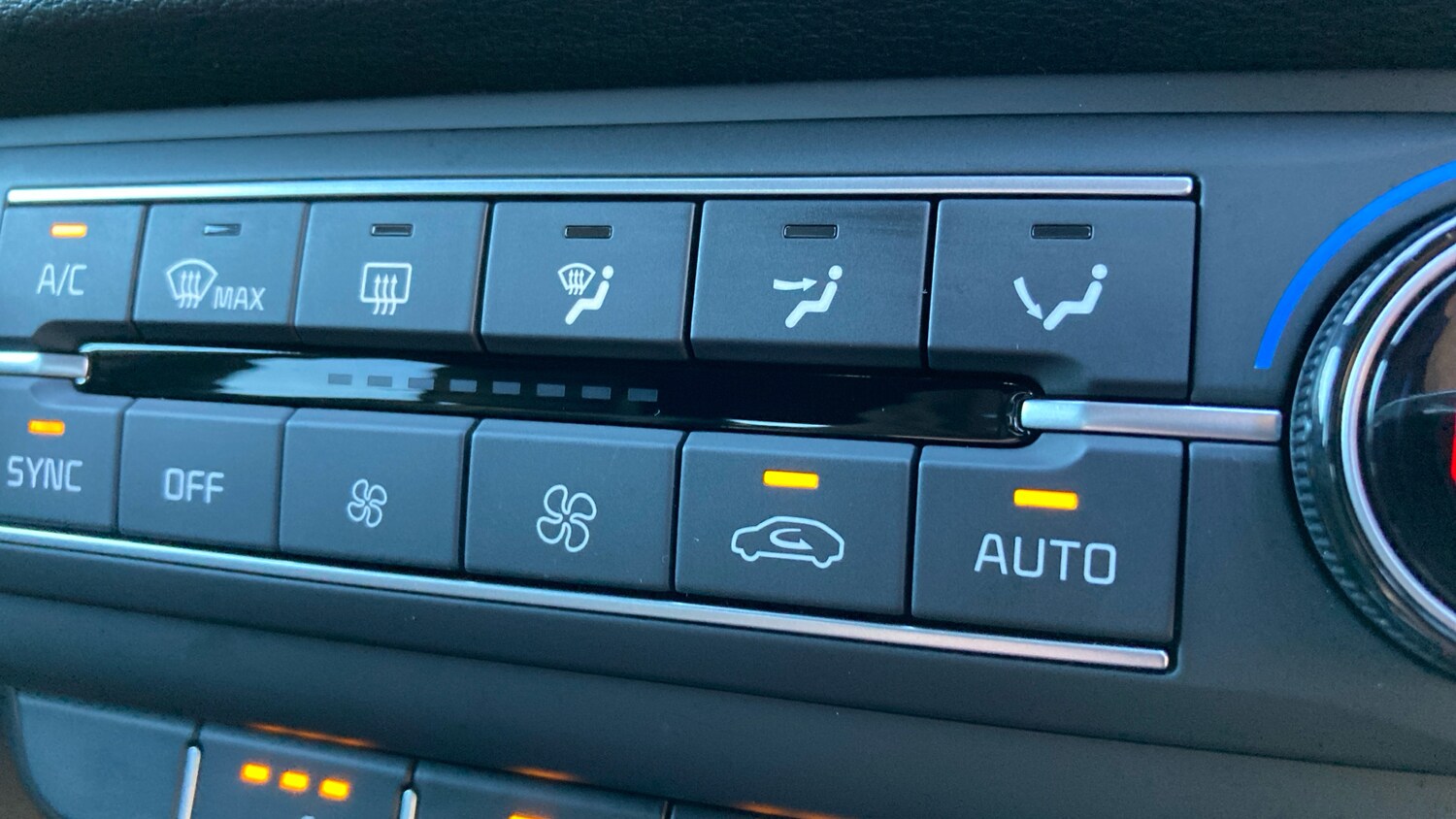 Used Kia XCeed 2025 for sale - 76161809: Photo 33