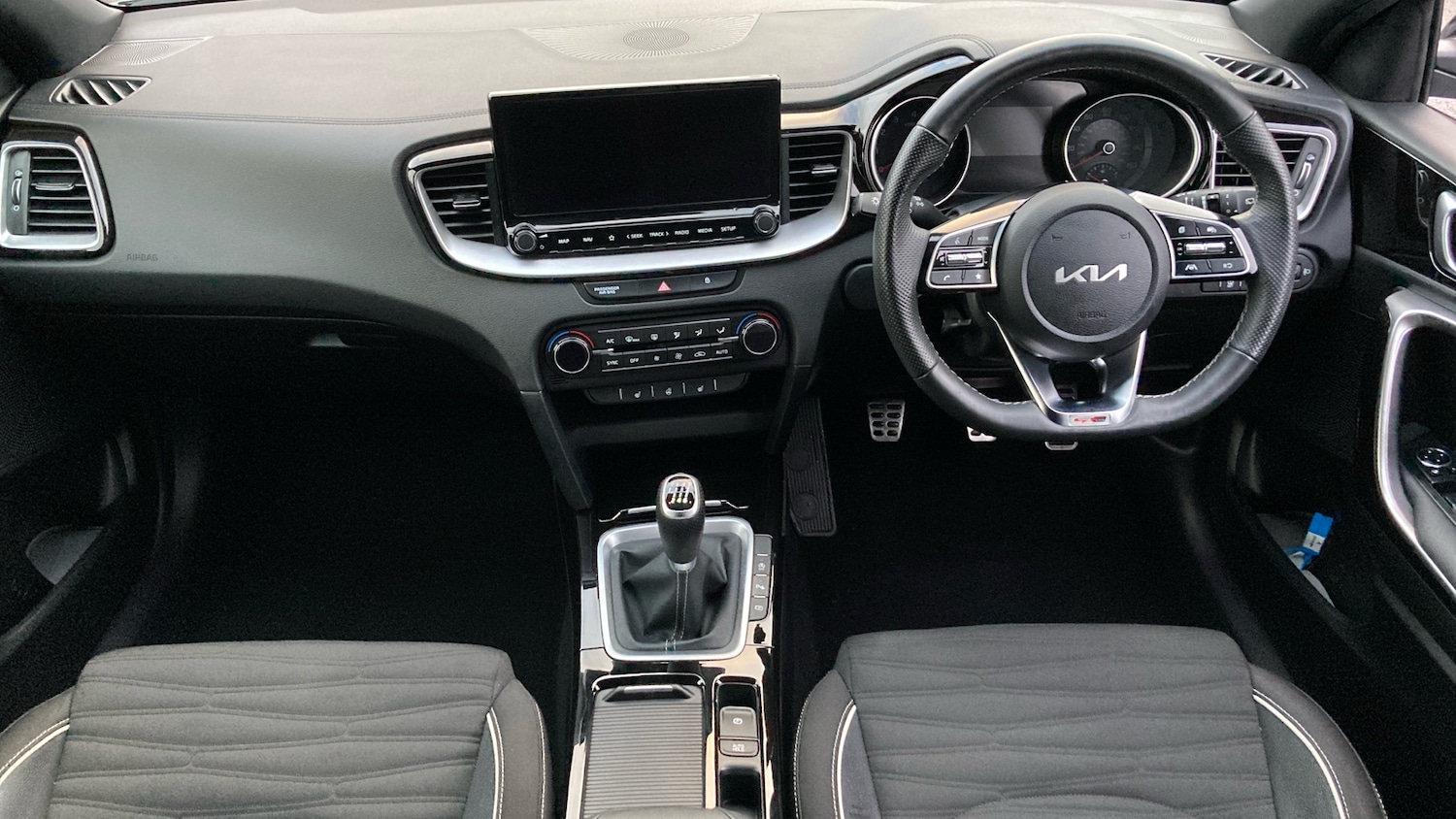 Used Kia XCeed 2023 for sale - 76845198: Photo 10