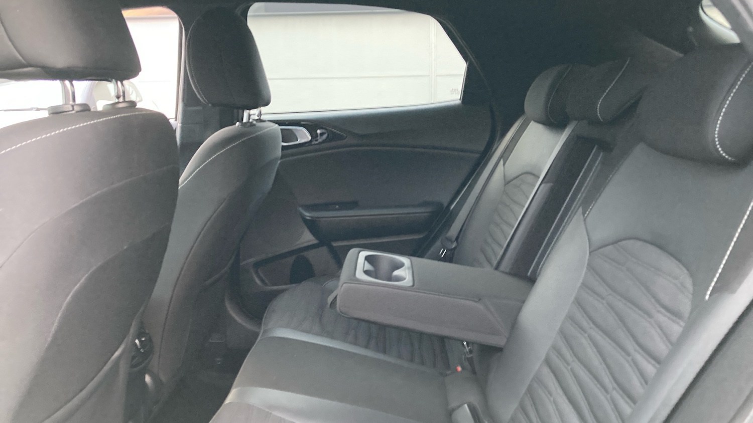 Used Kia XCeed 2023 for sale - 76845198: Photo 16