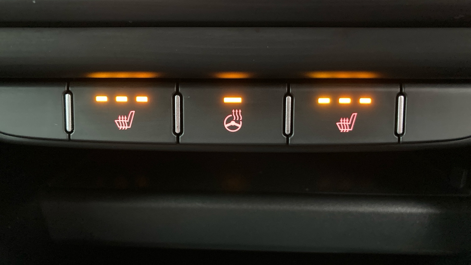 Used Kia XCeed 2023 for sale - 76845198: Photo 28