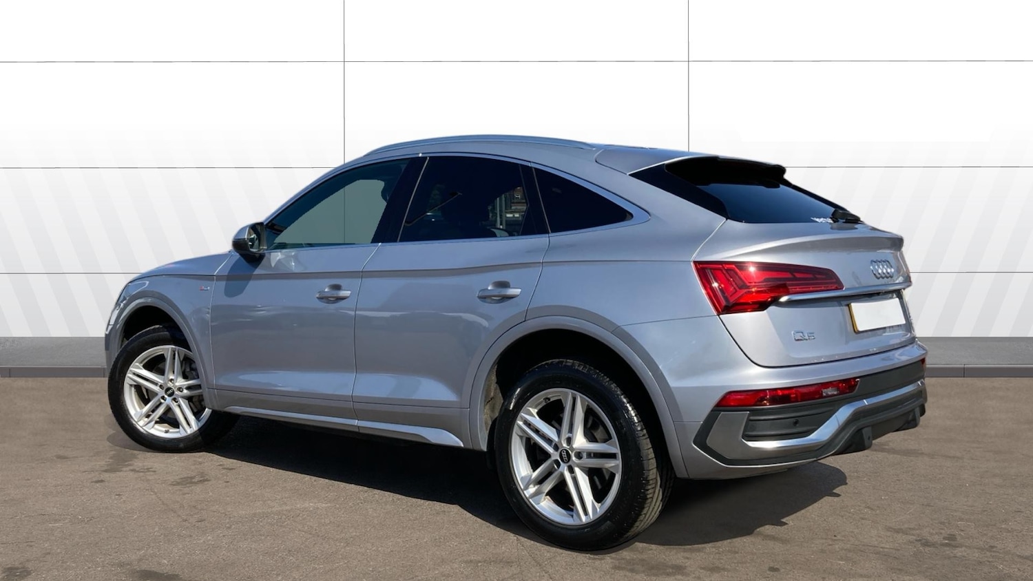 Used Audi Q5 2021 for sale - 78223169: Photo 2