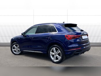 Used Audi Q3 2023 for sale - 78735785: Photo
