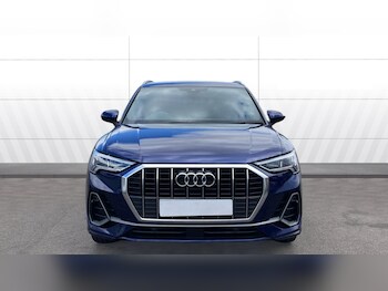 Used Audi Q3 2023 for sale - 78735785: Photo