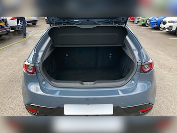 Used Mazda Mazda3 2020 for sale - 75616443: Photo