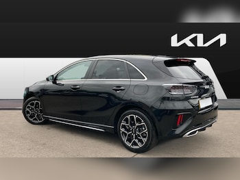 Used Kia Ceed 2025 for sale - 76253893: Photo 2
