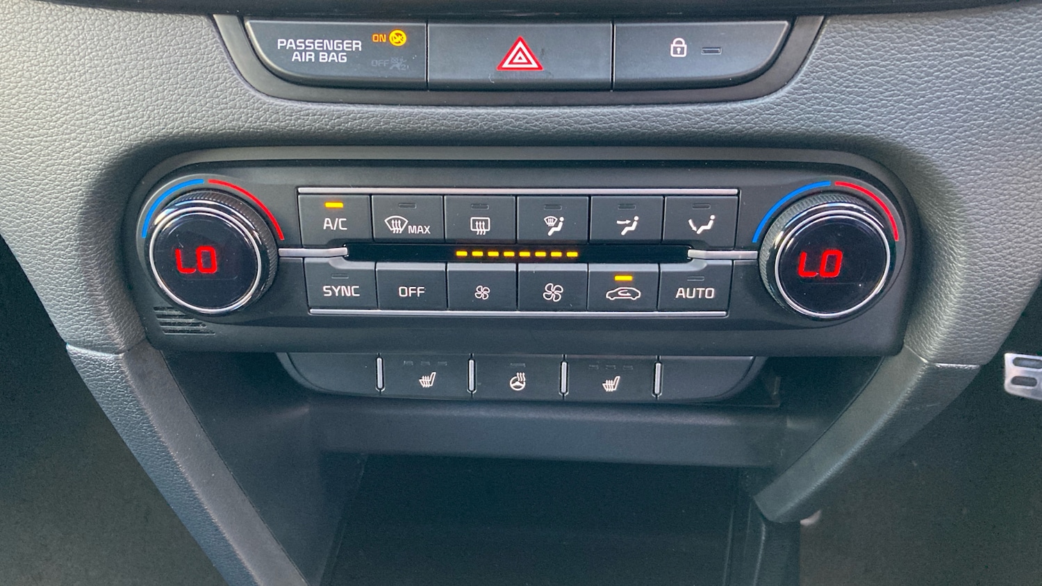 Used Kia Pro Ceed 2023 for sale - 76393925: Photo 30