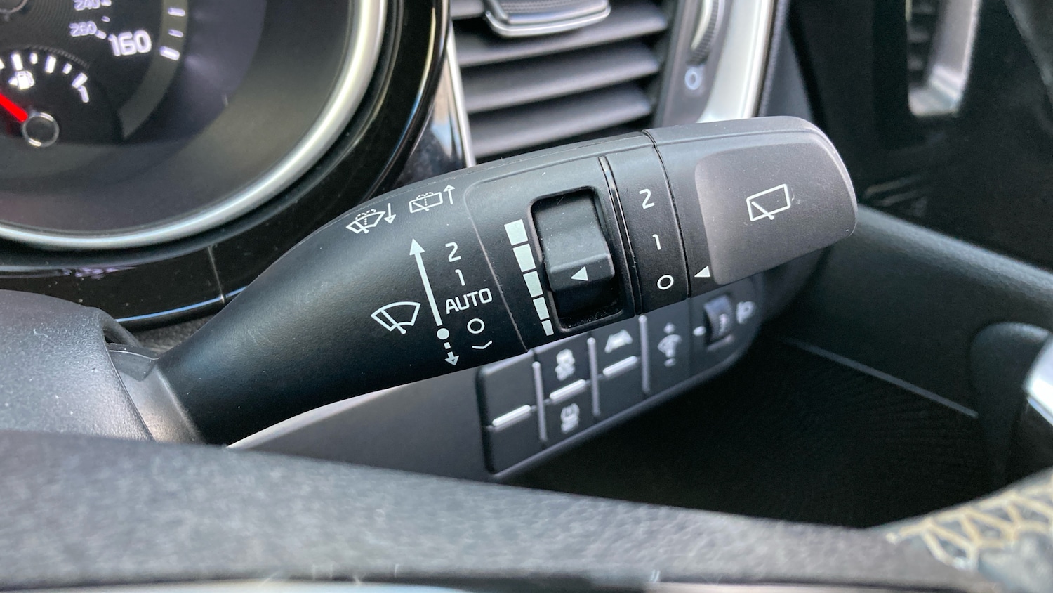 Used Kia Pro Ceed 2023 for sale - 76393925: Photo 43