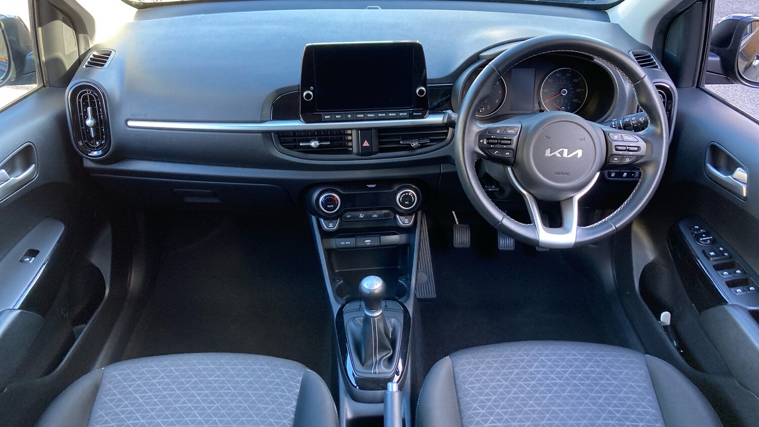 Used Kia Picanto 2023 for sale - 77845177: Photo 10