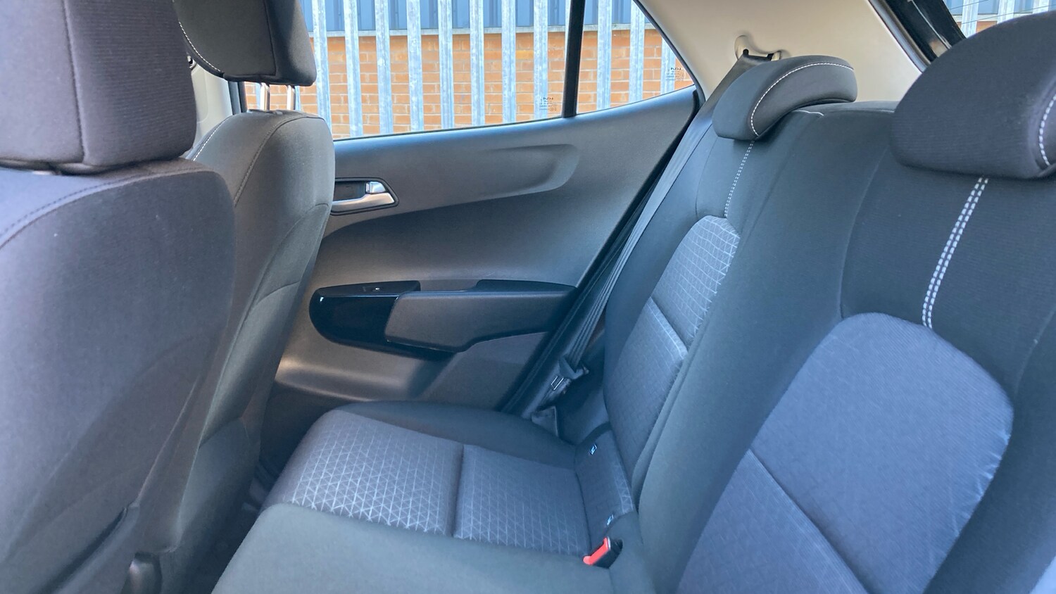 Used Kia Picanto 2023 for sale - 77845177: Photo 16